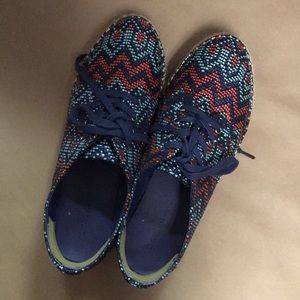 Woven printed platform sneakers